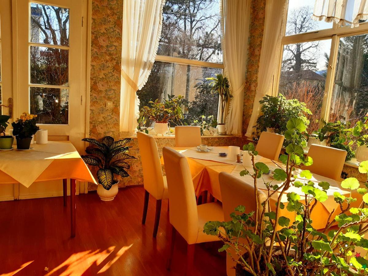 Pension Villa Inge Baden Ngoại thất bức ảnh